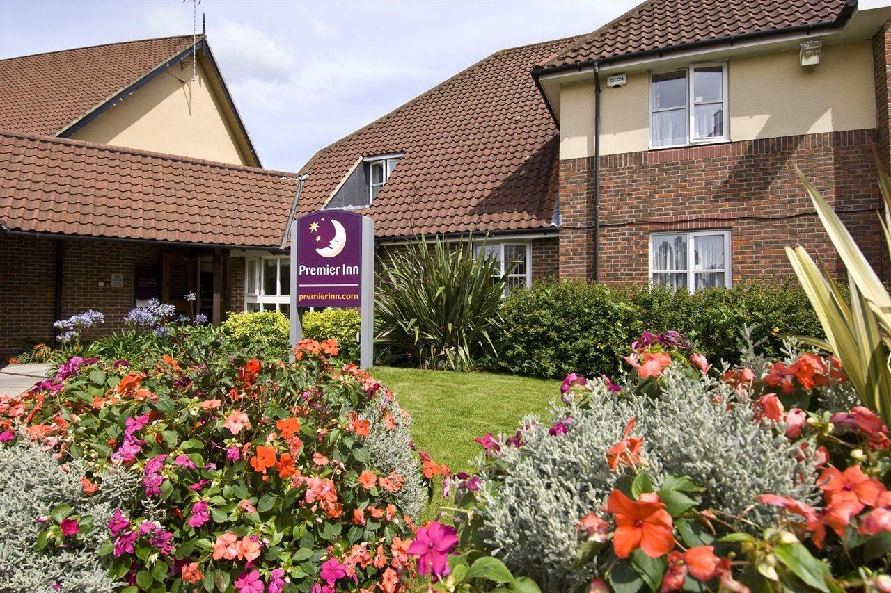 Premier Inn Bristol East Emersons Green Coalpit Heath Екстериор снимка